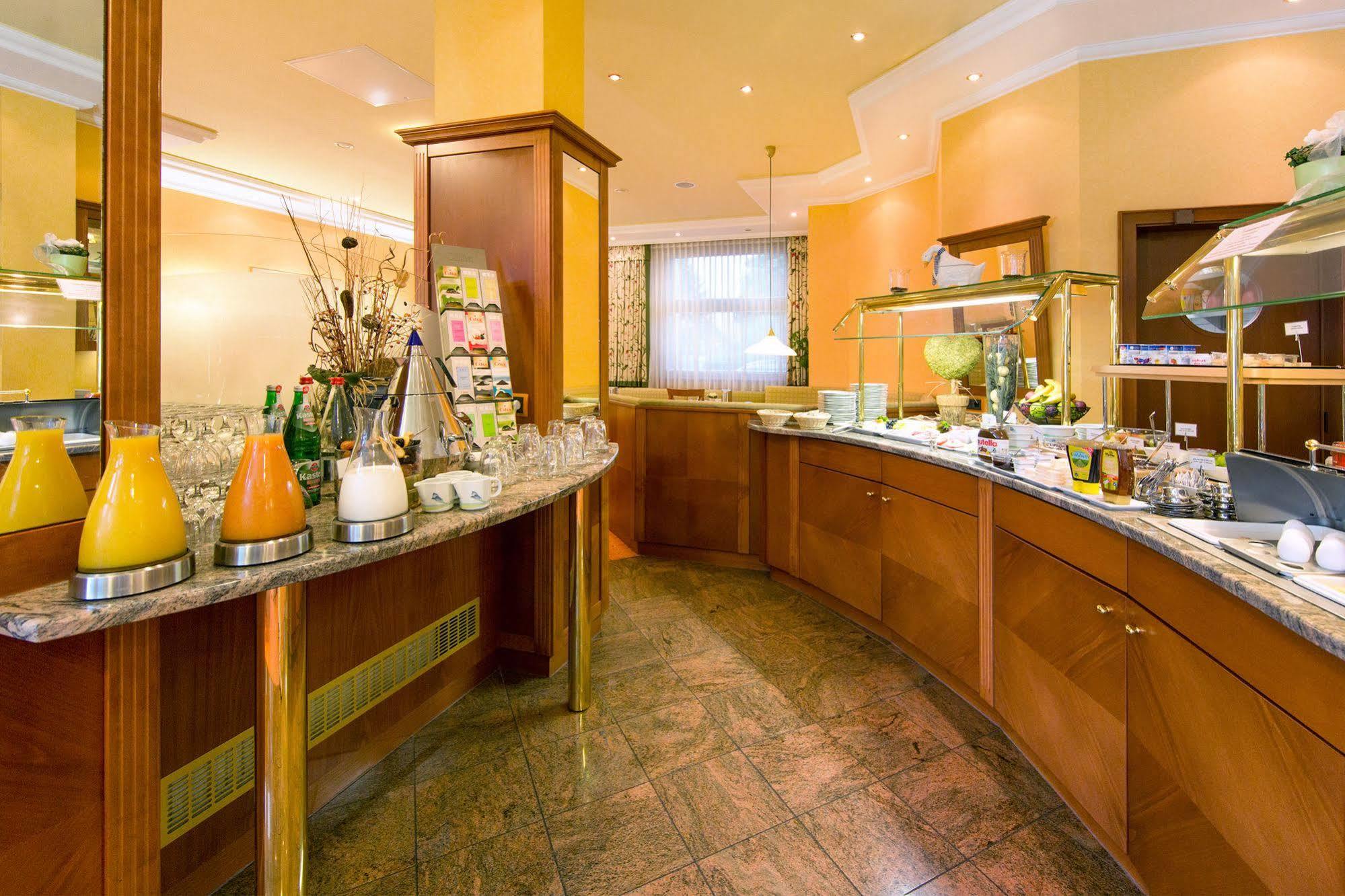Montana Hotel Moenchengladbach Extérieur photo