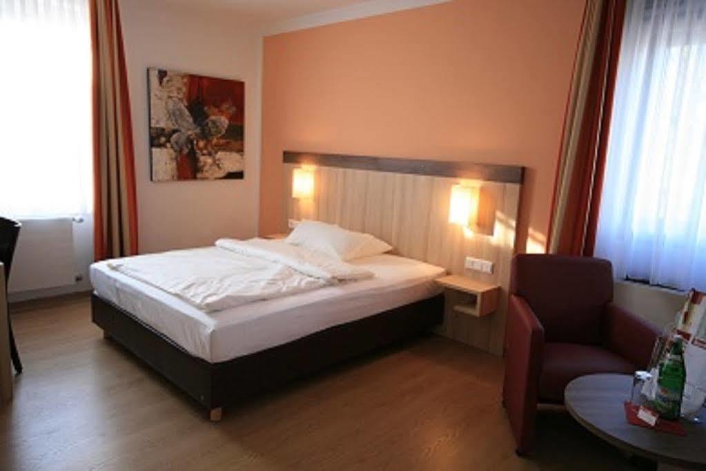 Montana Hotel Moenchengladbach Extérieur photo